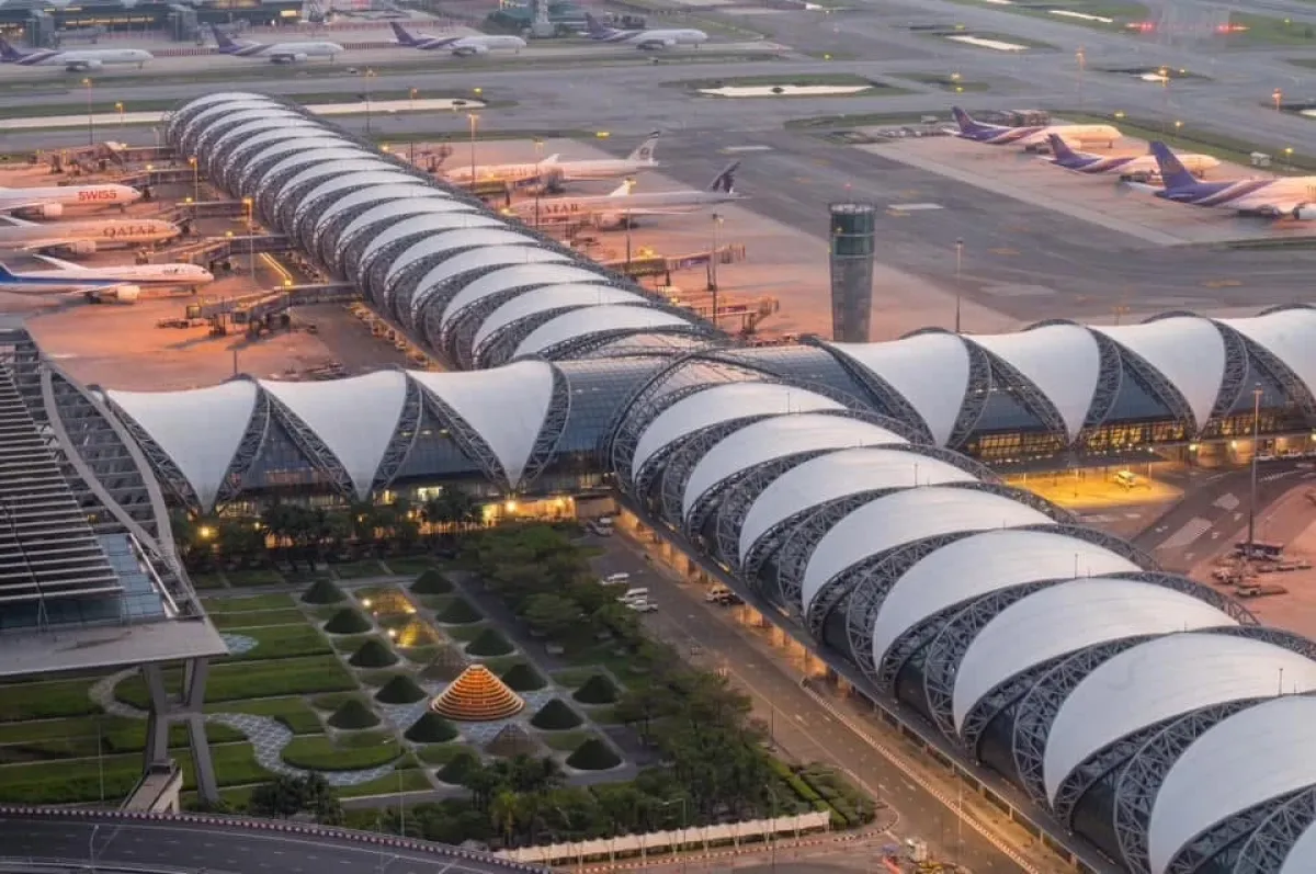 スワンナプーム国際空港が、世界で最も多くの航空会社が就航している空港として、堂々の第一位に選ばれました。